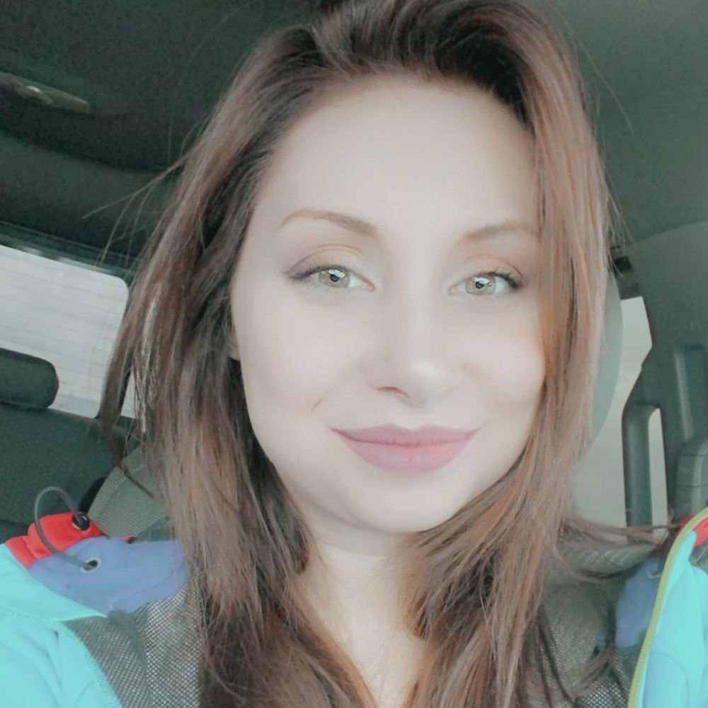 Meet your Posher, Alycia